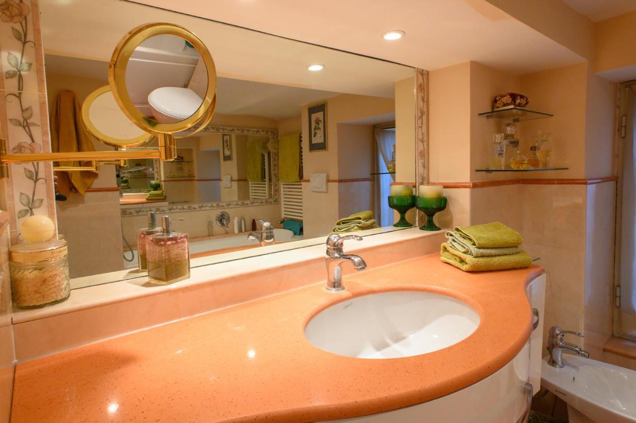 Apartment Roma Deluxe Buitenkant foto